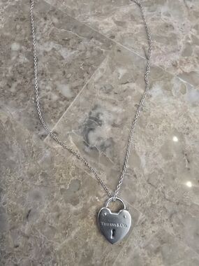 Tiffany & Co. Sterling Silver Vintage Heart Padlock Necklace - Silver